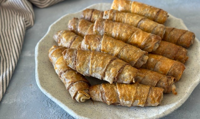 Besleyici ve Doyurucu: Haşhaşlı Mercimekli Börek