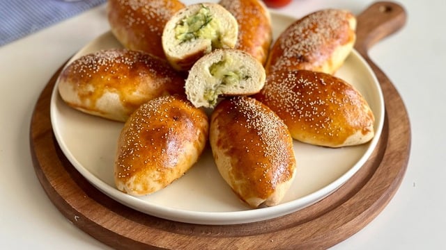 Evet Kabaklı: Mücver Poğaça