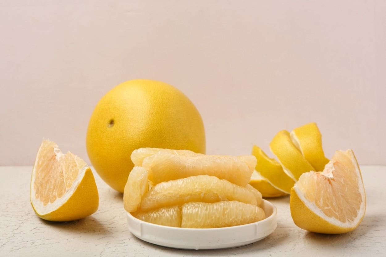 Pomelo Nedir? Faydaları Nedir? Nasıl Yenir?