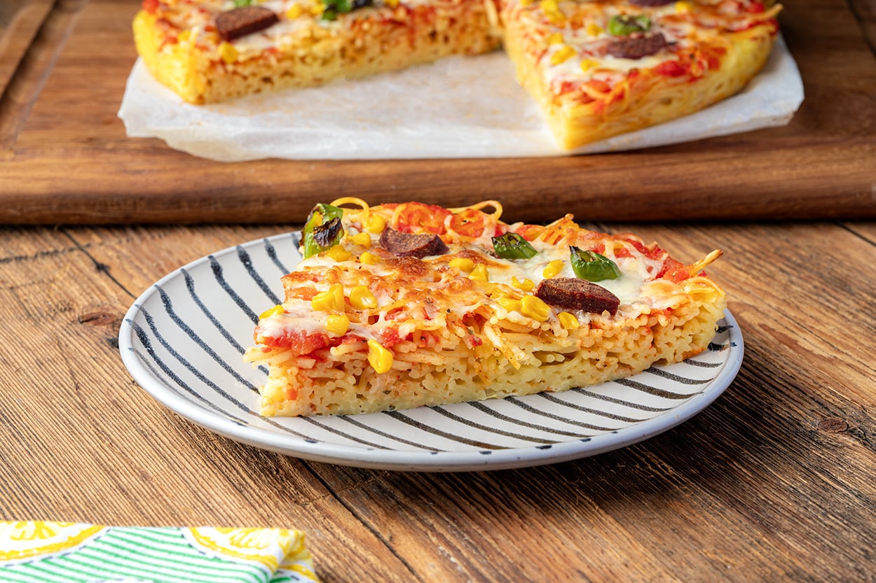 İkisi Bir Arada: Spaghetti Pizza