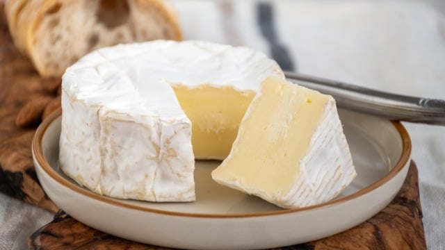 Brie Peyniri Nedir? Nasıl Yenir?