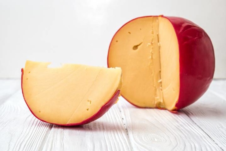 Edam Peyniri