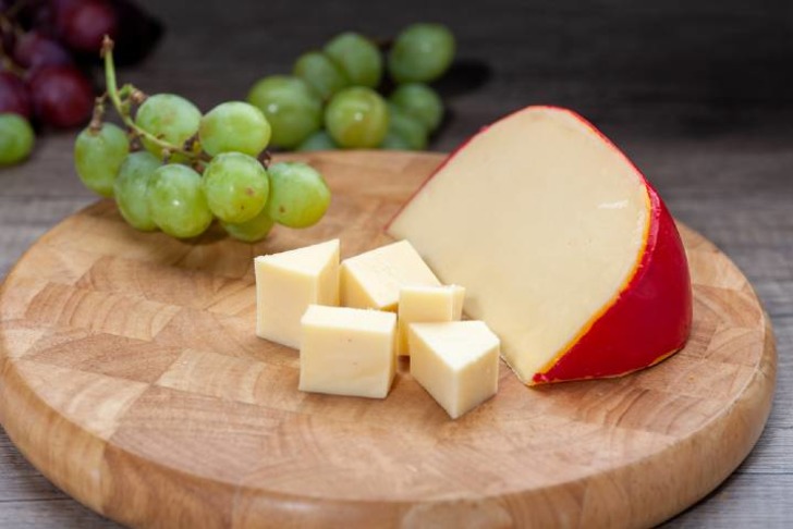 Edam Peyniri