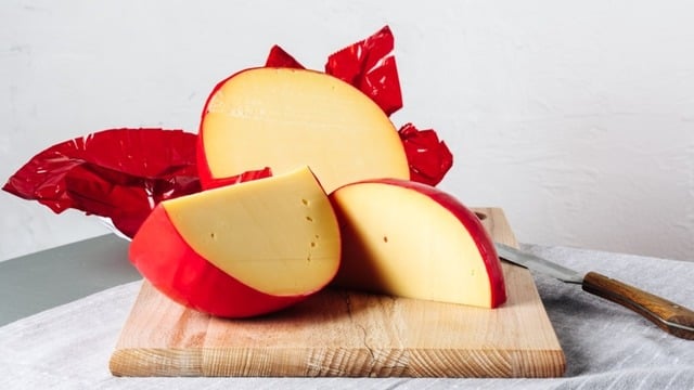 Edam Peyniri Nedir? Nasıl Kullanılır?