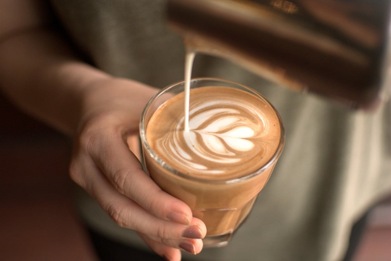 Flat White Nedir? Nasıl Yapılır?
