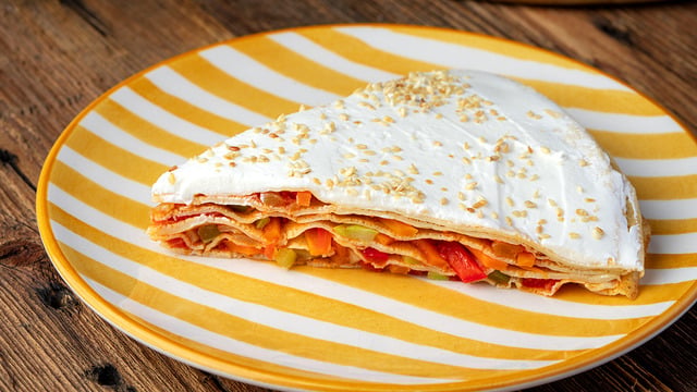 Lazanyayı Aratmaz: Sebzeli Krep Pasta