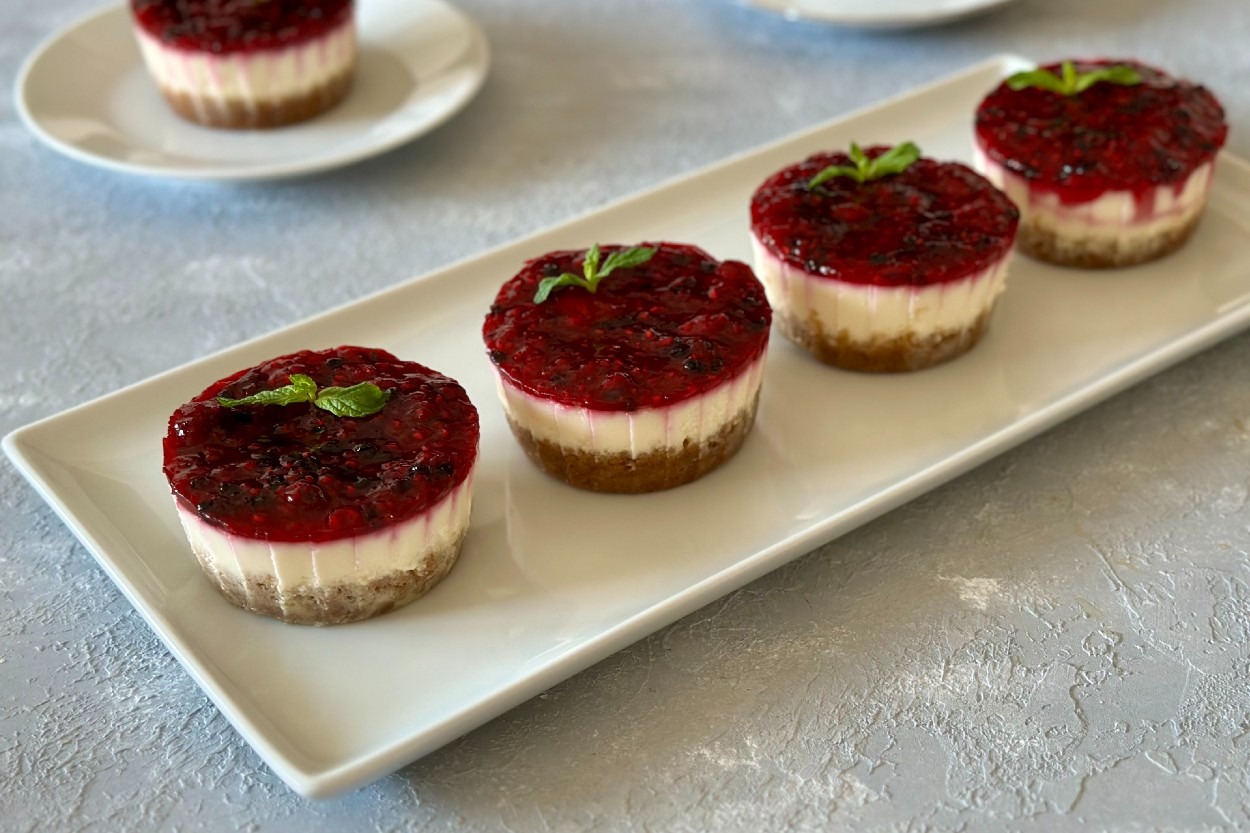 Muffin Kalıbında: Porsiyonluk Cheesecake