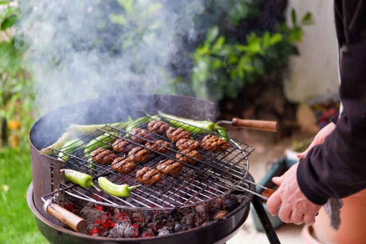 Mangal Nasıl Temizlenir?