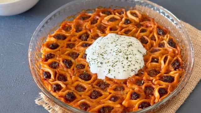 Çiğdem'in Tarifi: Tepsi Mantısı