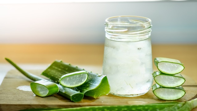 Aloe Vera Suyu Faydaları Nelerdir? Nasıl Yapılır ve Kullanılır?