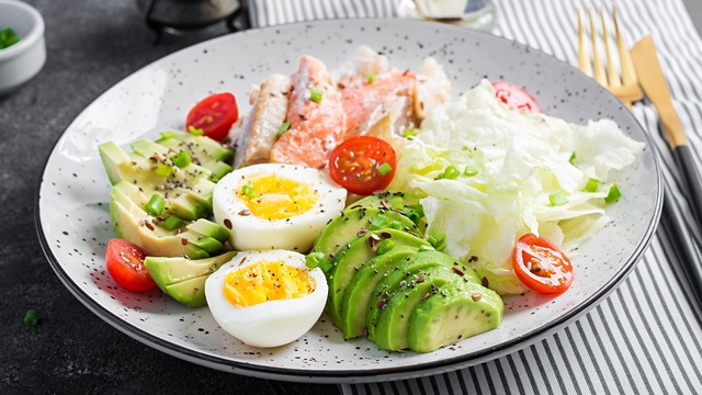 Low Carb Diyeti Nedir, Nasıl Yapılır? Faydaları ve Örnek Liste