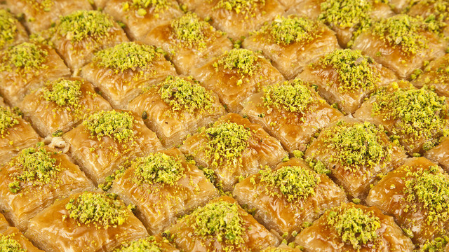 Bayram Tadına Yakışır Ev Yapımı Baklavalar İçin 6 Fıstıklı Öneri