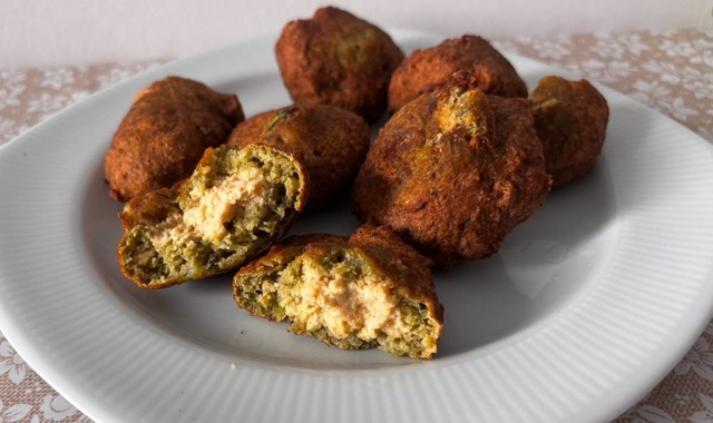 İkisi Bir Arada: Humus Dolgulu Falafel