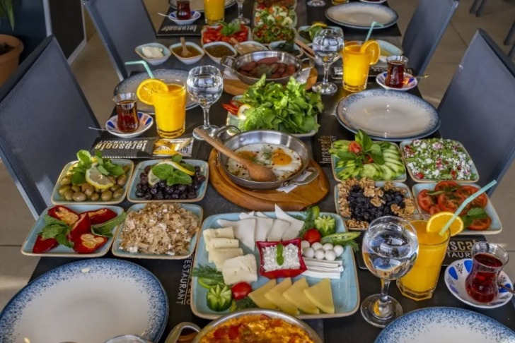 Teras Cafe & Restaurant