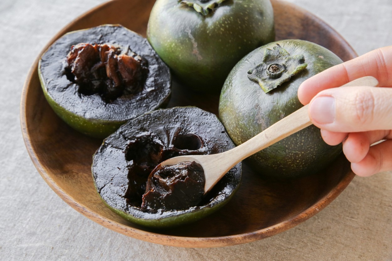 Çikolata Meyvesi (Black Sapote) Nedir, Nasıl Yenir?