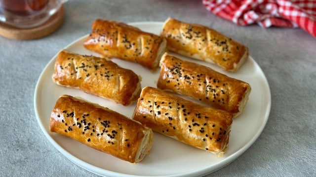 Çıtır Çıtır Yenir: Peynirli Milföy Börek