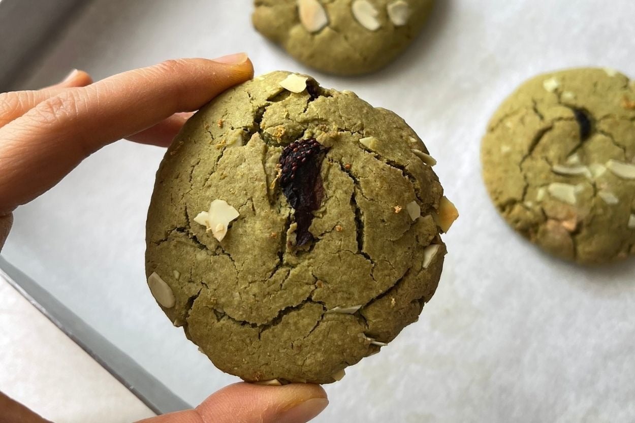 Bu Kez İçmiyoruz: Strawberry Matcha Cookie