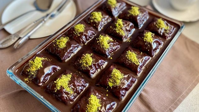 En Pratik Tatlı: Profiterol Tadında Milföy Tatlısı
