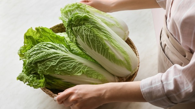 Çin Lahanası (Marulu) Nedir? Faydaları, Tüketim Şekilleri ve Pratik Tarifler