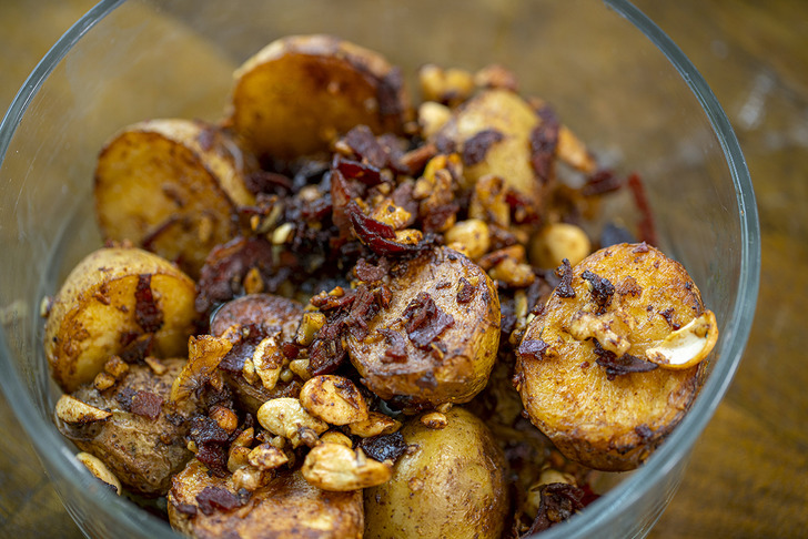 Körili ve Kuru Etli Patates Tarifi