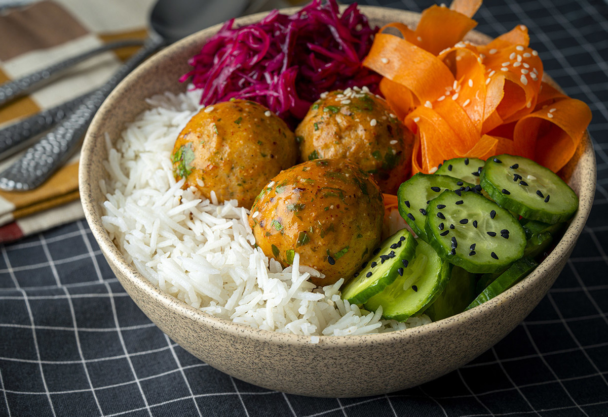 Çok Doyurucu: Tavuk Köfte Bowl Tarifi