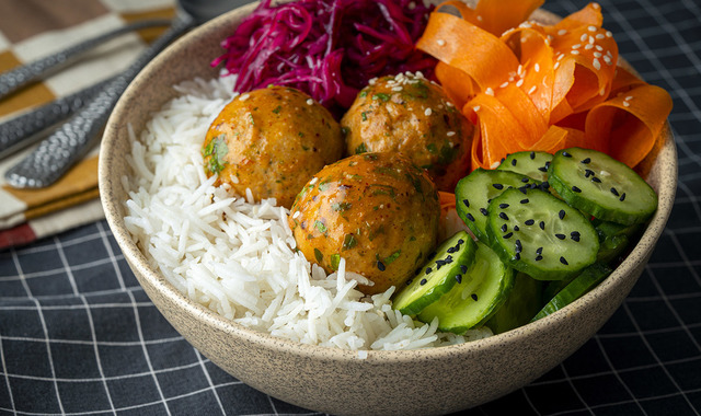 Çok Doyurucu: Tavuk Köfte Bowl
