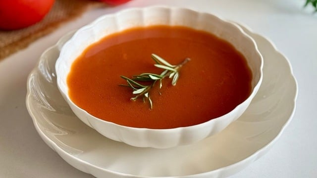 Yazdan Kış Sofralarına: Konserve Domates Çorbası