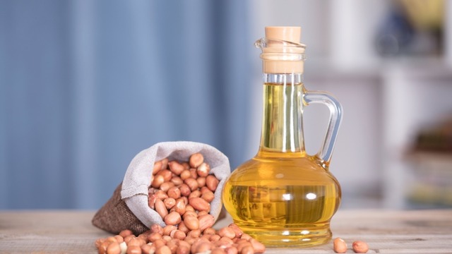 Yer Fıstığı Yağı Nedir? Nasıl Kullanılır? Ne İşe Yarar?