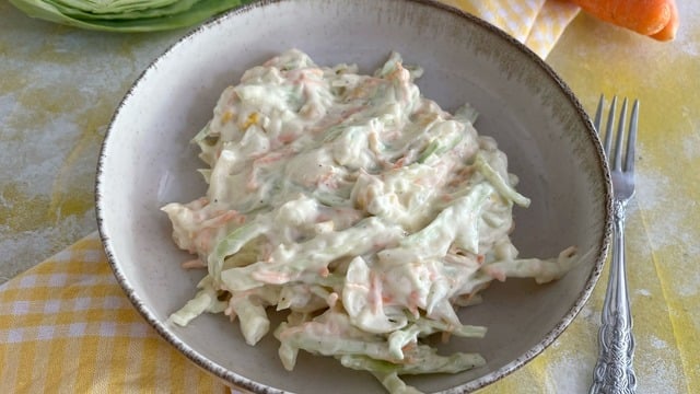 Lahanalar Mutlu: Mısırlı Coleslaw