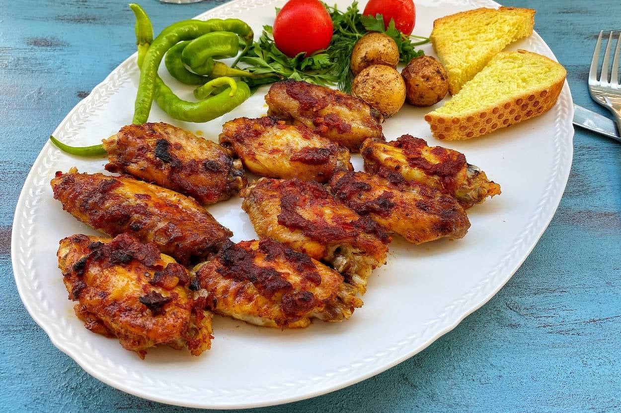 Mangal Tadında Olur: Kanat Izgara