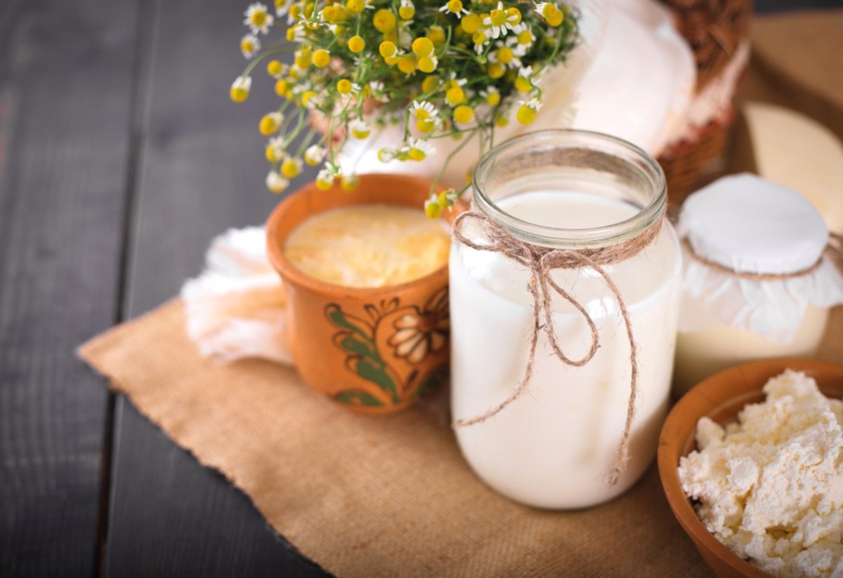 Keçi Sütünün Faydaları Nedir? Besin Değerleri Tarifi