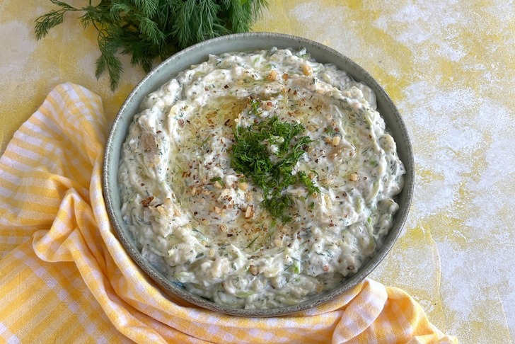 İspanyol Salatası Tarifi
