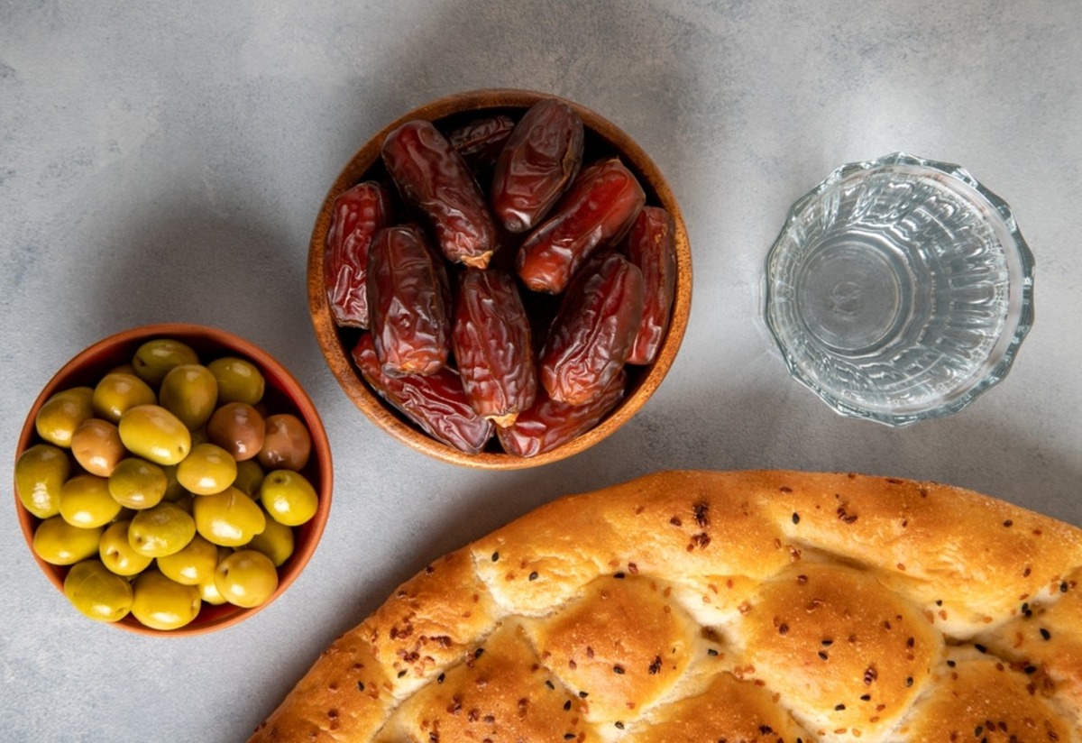 Hurma Kaç Kalori? Hurmanın Kalori ve Besin Değerleri Tarifi