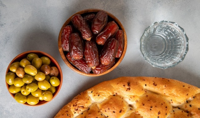 Hurma Kaç Kalori? Hurmanın Kalori ve Besin Değerleri