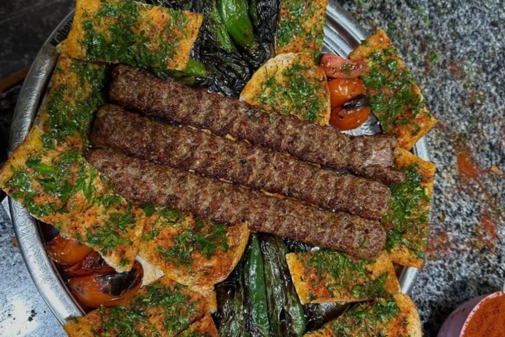 Meşhur Kebapçı Cahit Usta