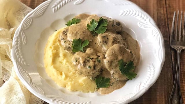 Yanında Patates Püresi: Körili Köfte