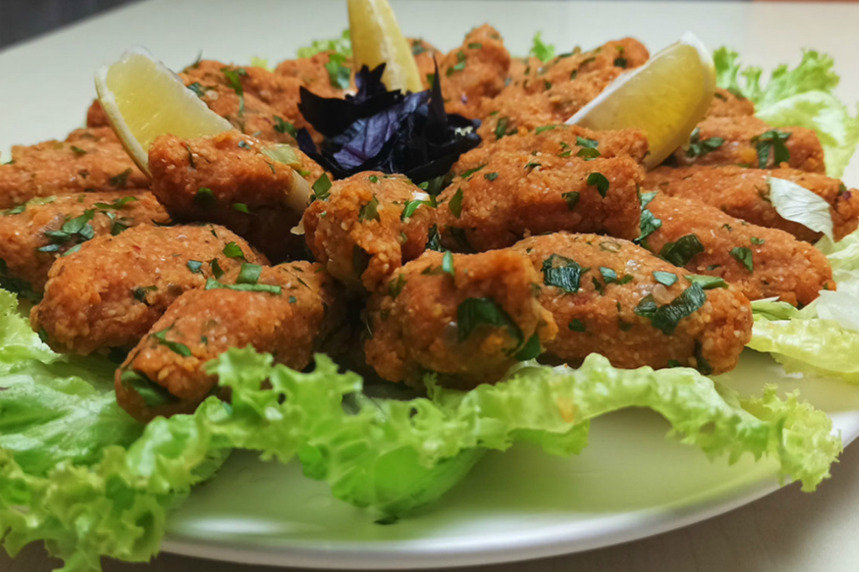 Tam Ölçülü: Dağılmayan Mercimek Köftesi