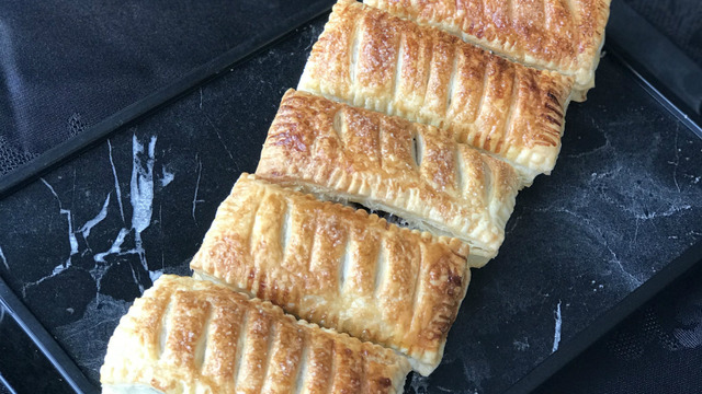 Katlı Lezzet: Çikolatalı Milföy Tatlısı