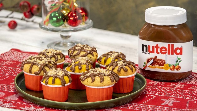 Dilediğinden Başla: Nutella’lı 3’lü Mini Muffinler
