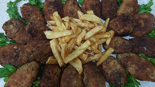 Lezzetiyle Herkesin Sevdiği: Kadınbudu Köfte