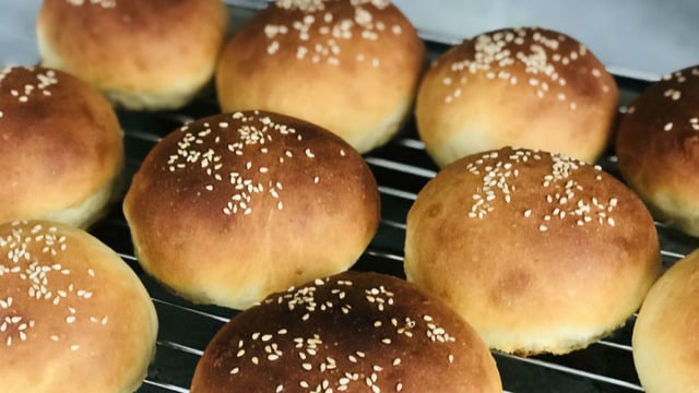 Yumuşacık Dokusuyla: Hamburger Ekmeği