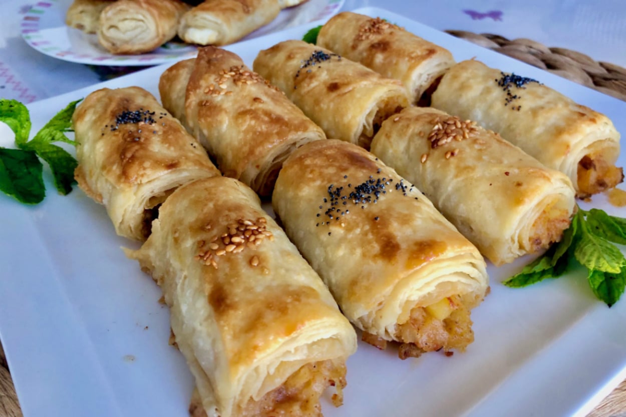 El Açmasını Aratmaz: Patatesli Çıtır Börek