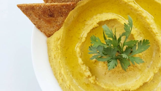 Altın Rengi: Zerdeçallı Humus