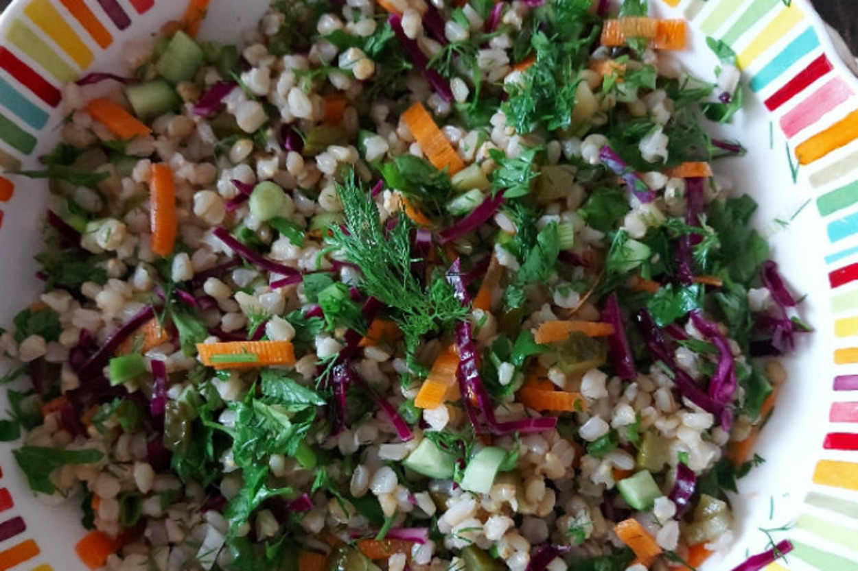 Çok Doyurucu: Buğday Salatası