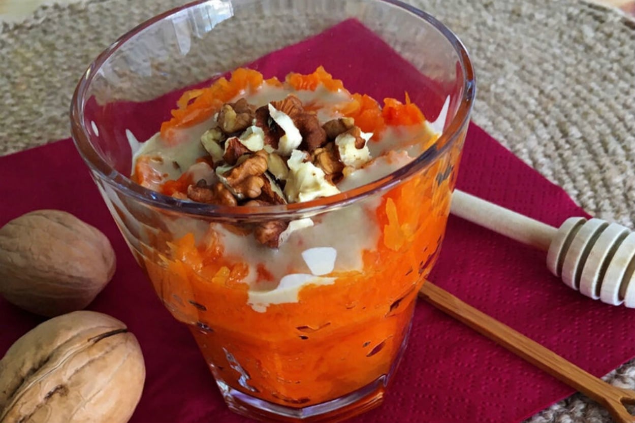 Sadece 4 Malzemeli: Bal Kabaklı Fit Bardak Tatlısı