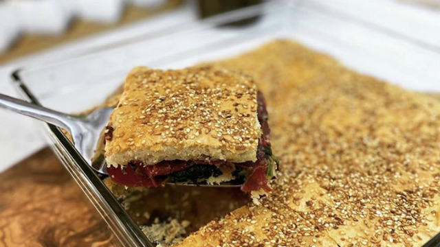 Börek Görünümünde: Tepside Poğaça
