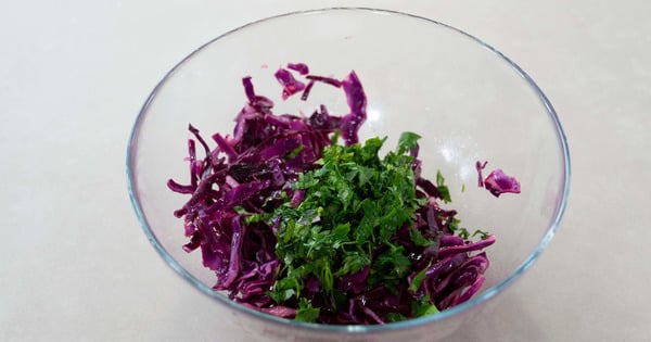mor-lahana-salatasi-asama2
