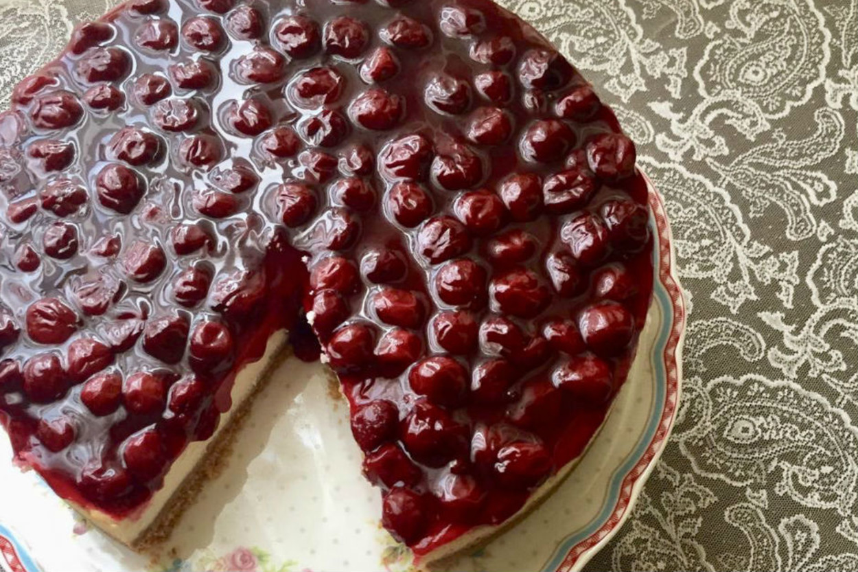 Ağzı Sulandırır: Vişneli Cheesecake