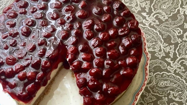Ağzı Sulandırır: Vişneli Cheesecake