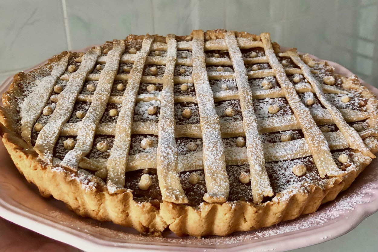 Enfes Tarçın Kokusuyla: Kıtır Kıtır Elmalı Tart